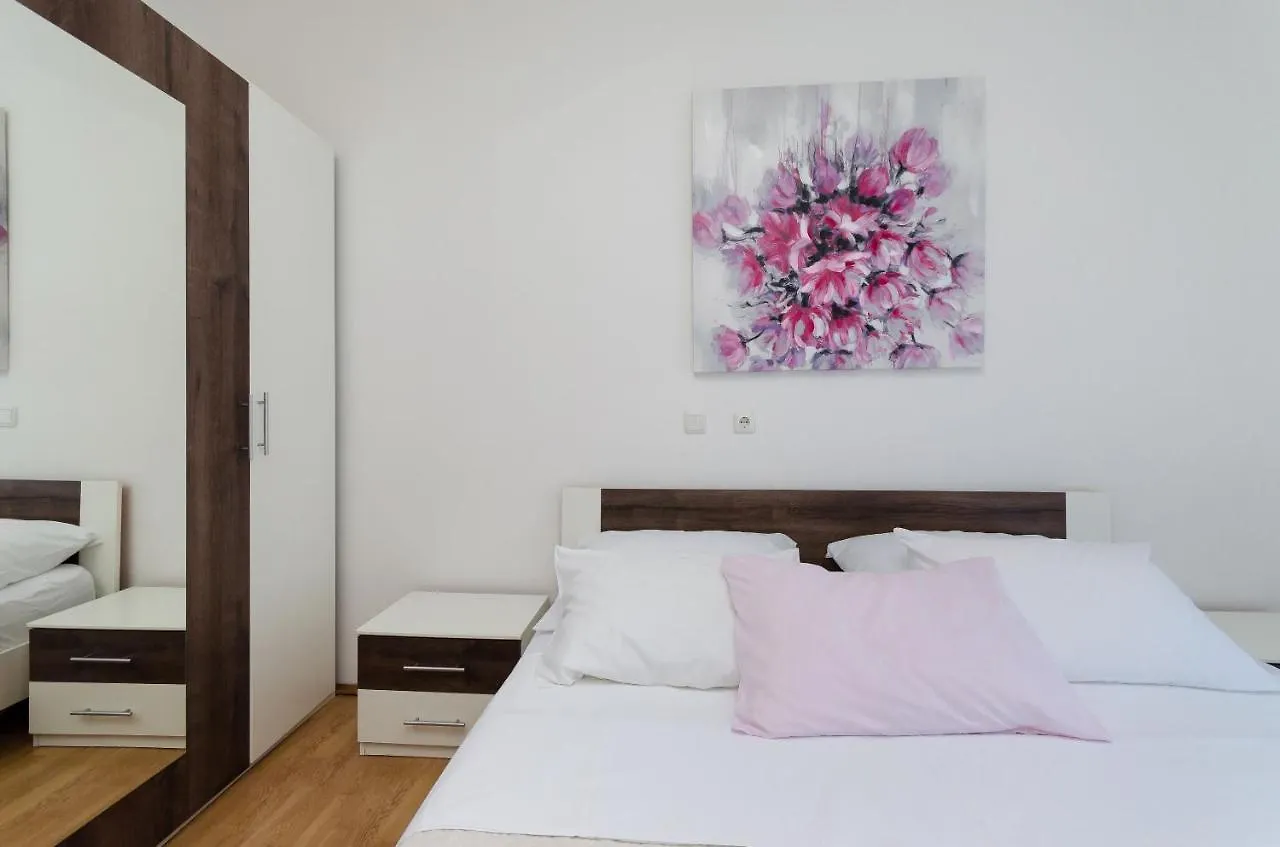 Apartment Marica Lopar