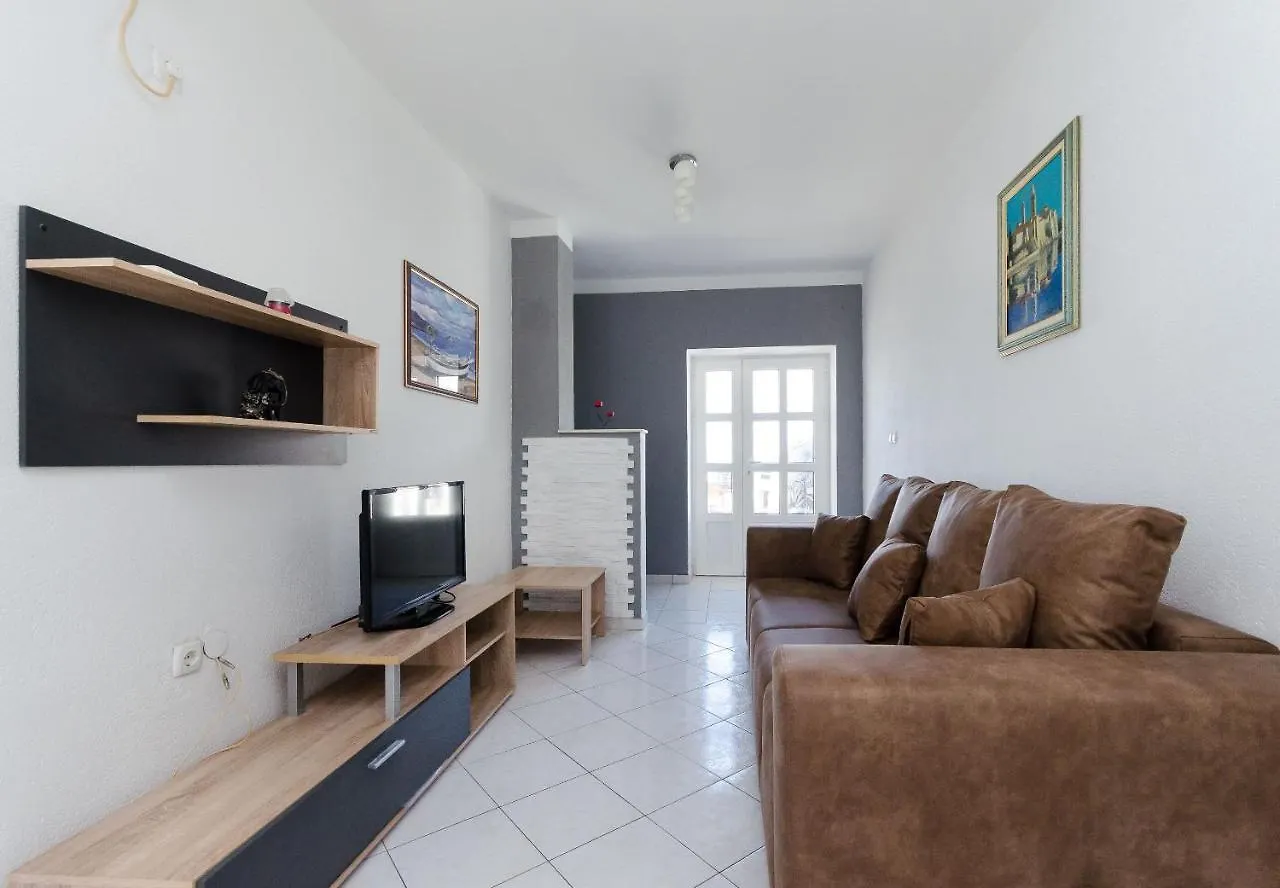 Apartment Marica Lopar