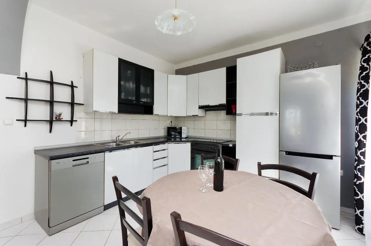 Apartment Marica لوبار كرواتيا
